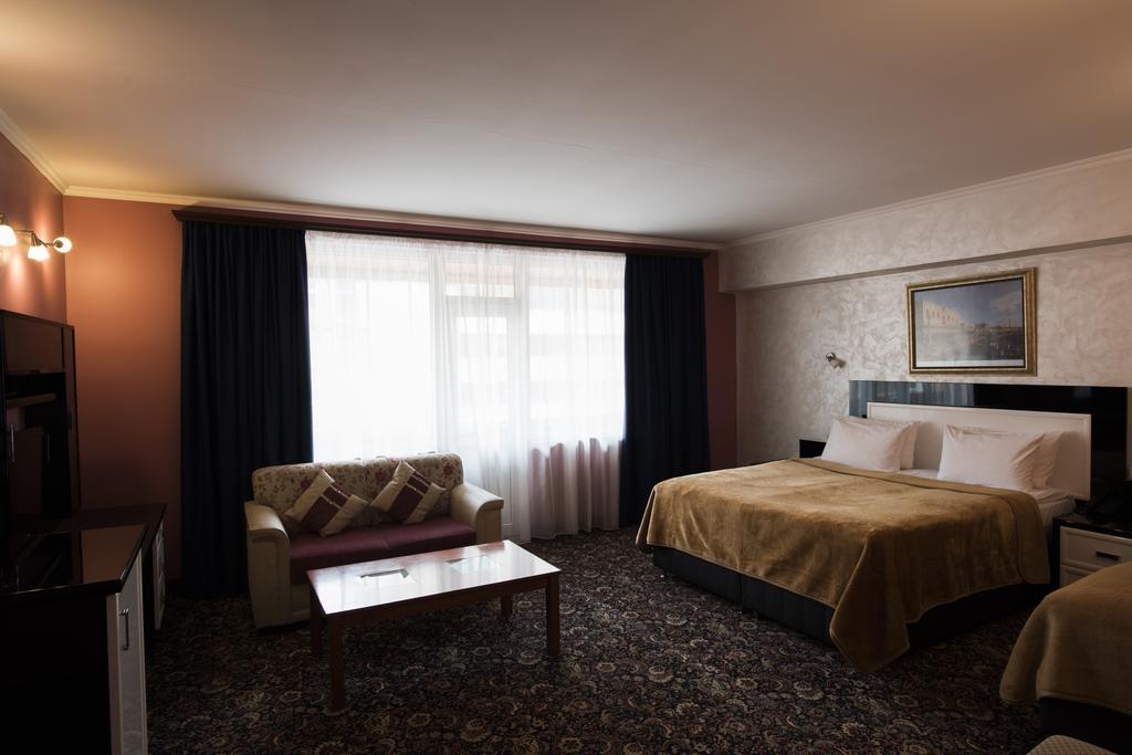 Erebuni Hotel Yerevan Luaran gambar