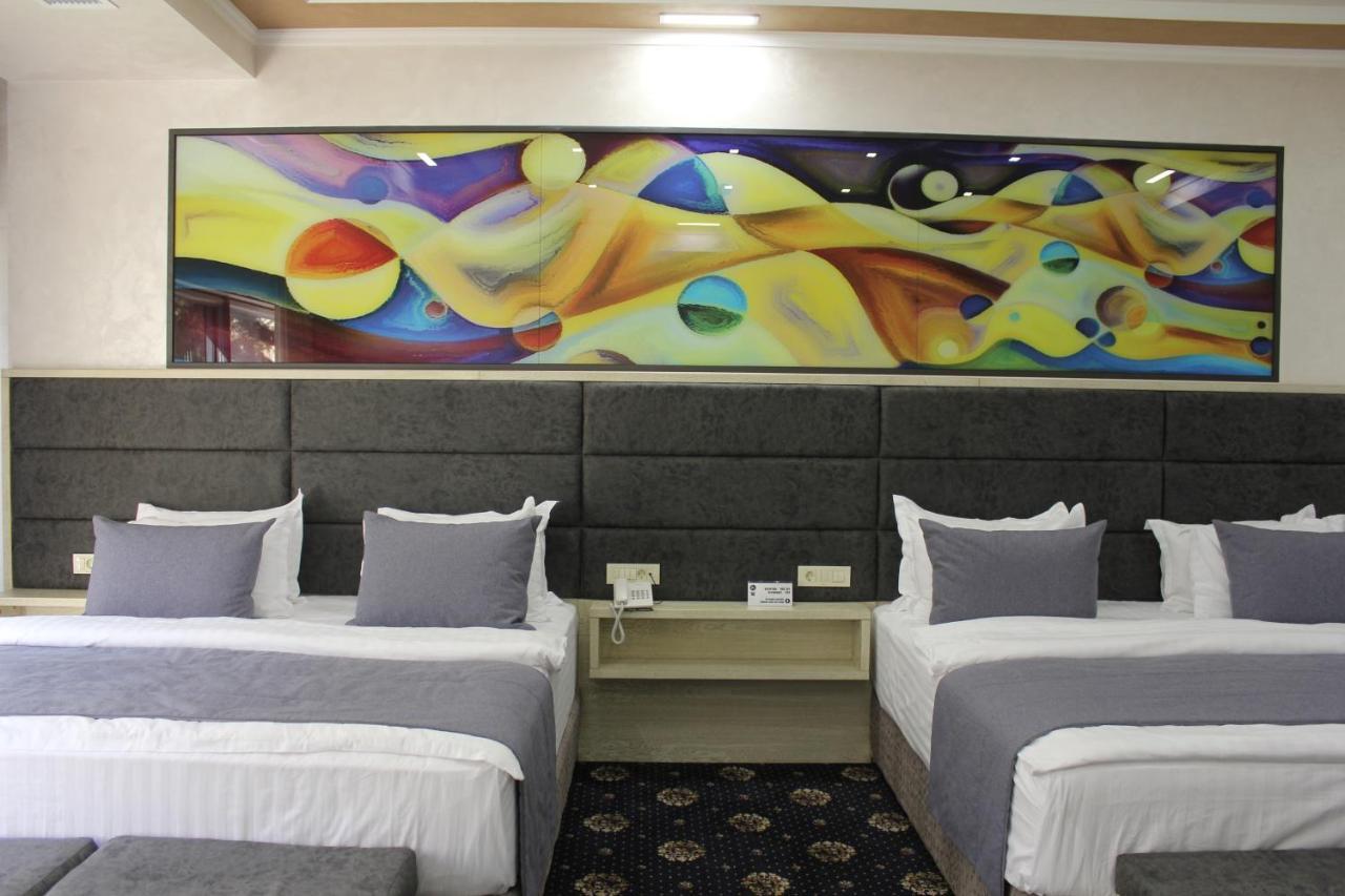 Erebuni Hotel Yerevan Luaran gambar